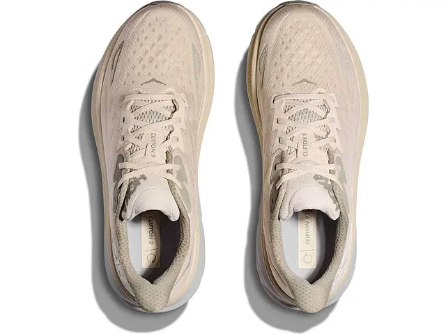 HOKA Clifton 9 Wide Running Shoes