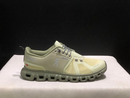 On Cloud 6 Sneaker
