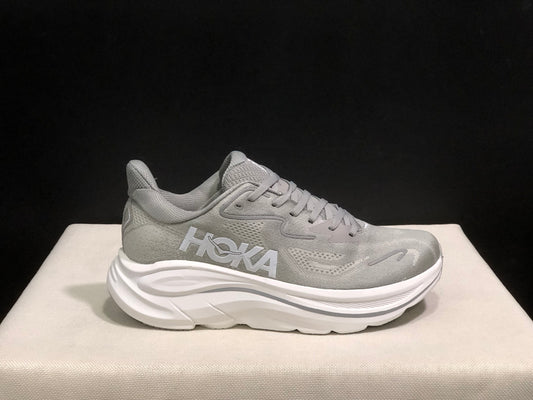 HOKA Clifton 10 Running Shoes