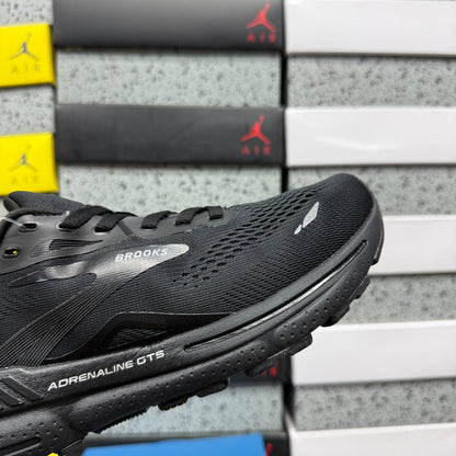 Brooks Adrenaline GTS 23 Running Shoes