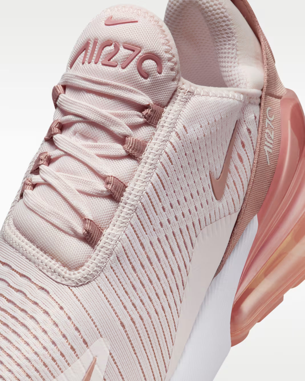 Nike Air Max 270 Sneakers