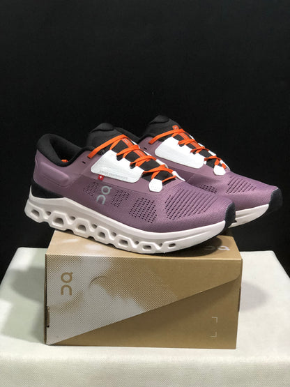On Cloudstratus 3 Running Shoes